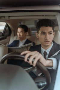 How to Find a Trusted Car Lift in UAE: Complete Safety Guide